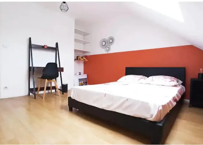 Cozy House For 8 People Near Lille